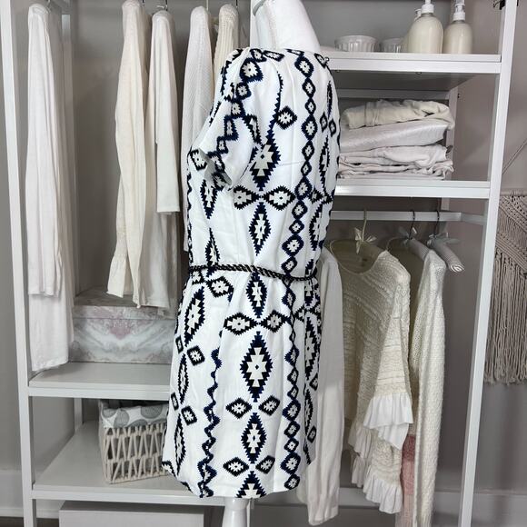 CALS mini dress. sz. Small Black & blue Graphic pattern gold chain belt. #0592 - Picture 6 of 9